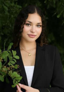 Victoria Leiva Gonzalez Headshot